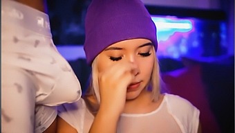 A Seductive Colombian Blonde Craves Oral Pleasure During A Steamy Solo Session