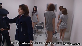 Japanese Female Inmates In Confinement - Volume 4