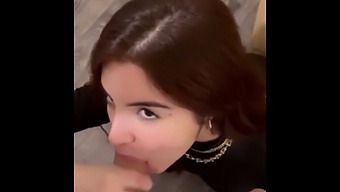 Amateur Babe Gives A Deepthroat Blowjob And Gets Cum In Mouth